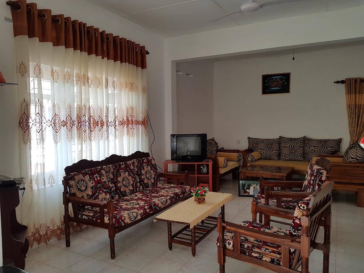 Lotus Villa Bentota Exterior foto